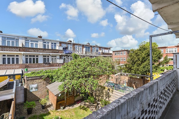 Medium property photo - Bennekomstraat 21, 2573 RA Den Haag